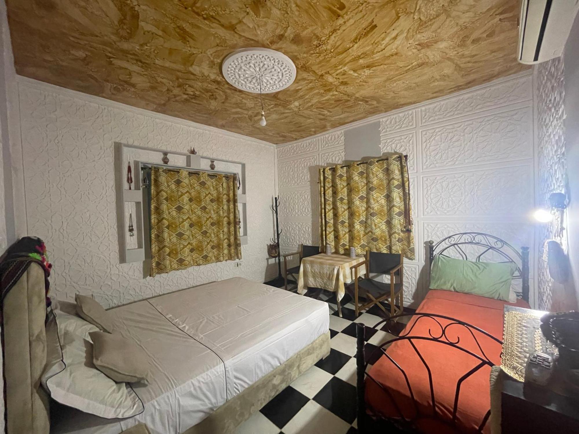 La Maison Traditionnelle Hotel Et Guesthouse 泰夫劳特 外观 照片