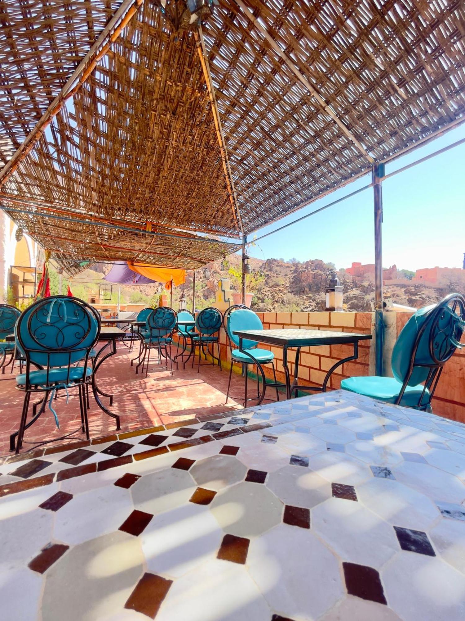 La Maison Traditionnelle Hotel Et Guesthouse 泰夫劳特 外观 照片