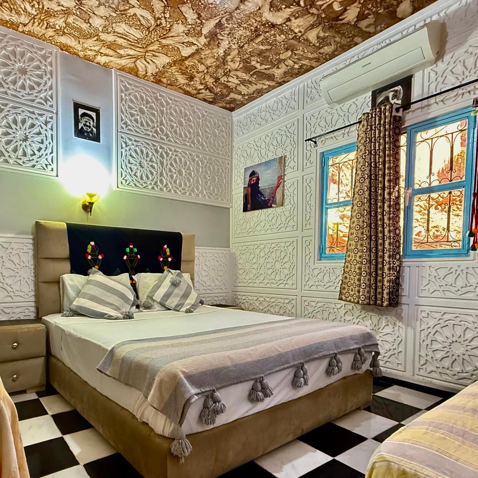La Maison Traditionnelle Hotel Et Guesthouse 泰夫劳特 外观 照片